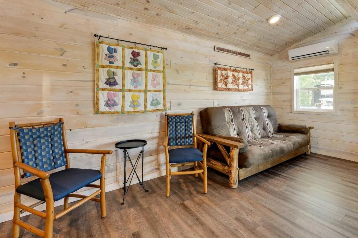 21 Near Sdc, Branson, And Ferienhaus Branson
